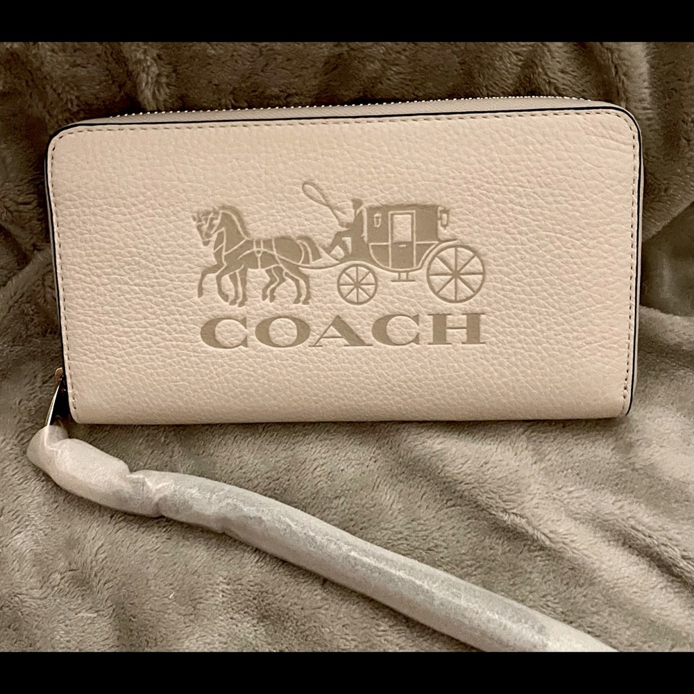 NWT Coach Long Zip Around Wallet With Horse And Carriage